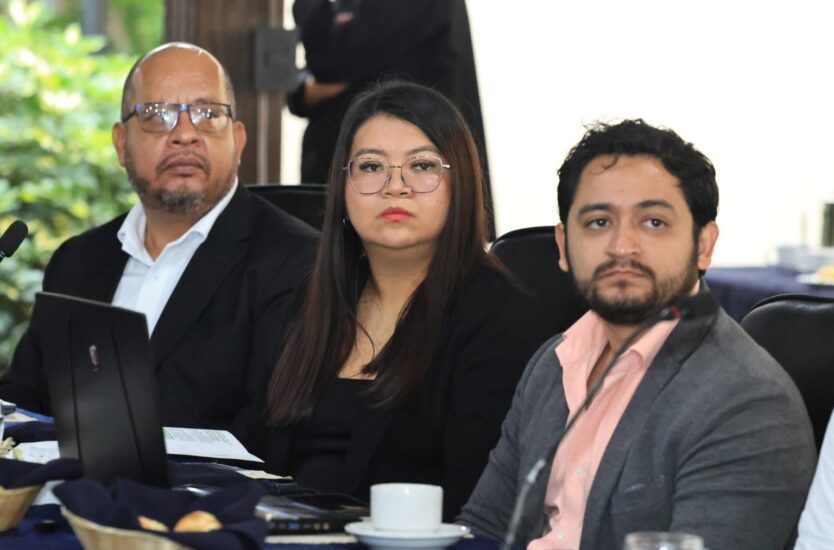 INDECA-revisa-avances-y-acciones-para-fortalecer-su-gestión3-1536×1023